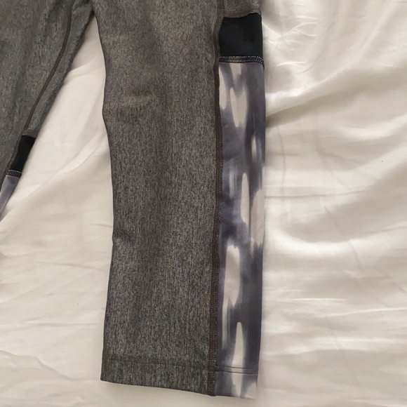 Under Armour Leggings - Picture 3 of 7